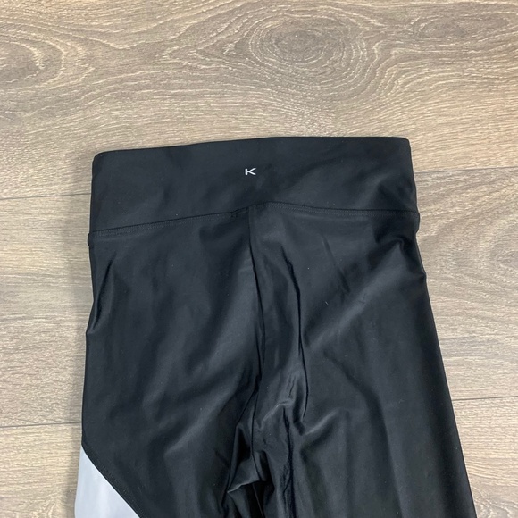Koral Appeal Energy Leggings High Rise Waist Shine Black Silver Size XS - Picture 13 of 15